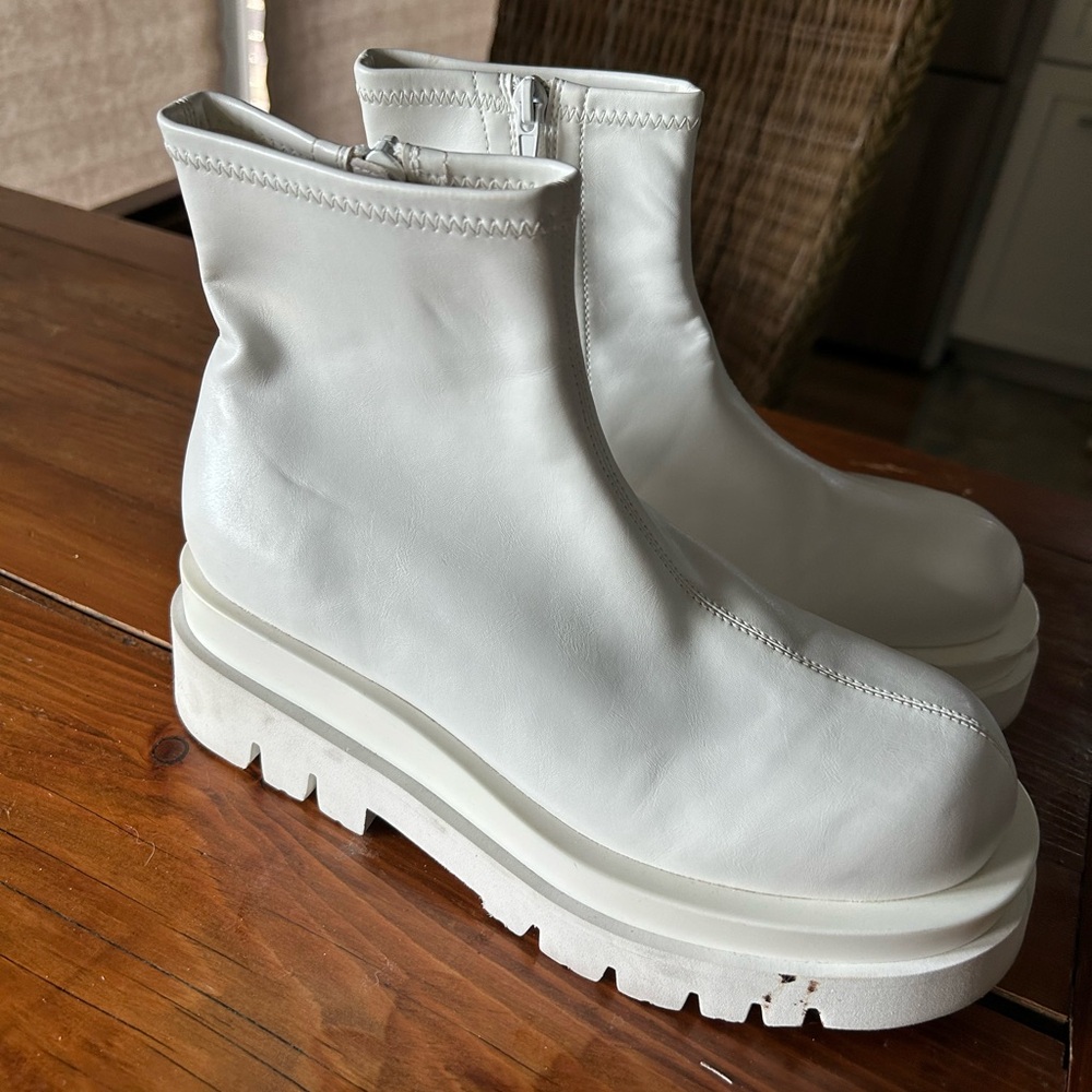 Jeffrey Campbell White Combat loading Boots